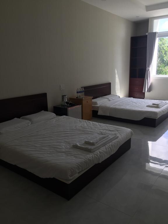 Phong Lan Guesthouse Chau Doc Bagian luar foto